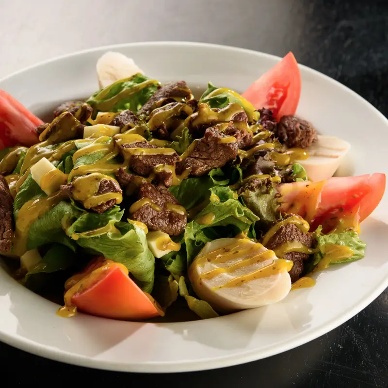 SALADA BAHREM COM FILÉ
