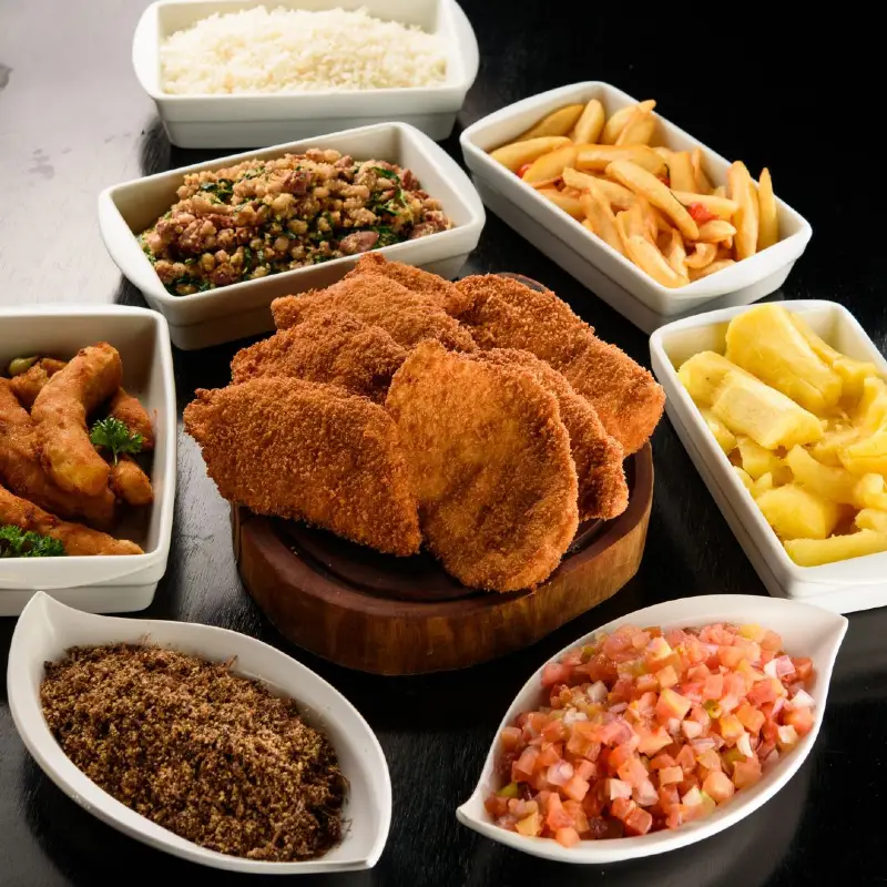 FRANGO À MILANESA