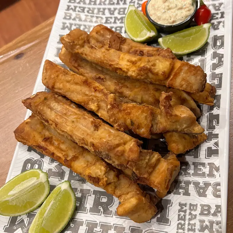 COSTELINHA DE TAMBAQUI