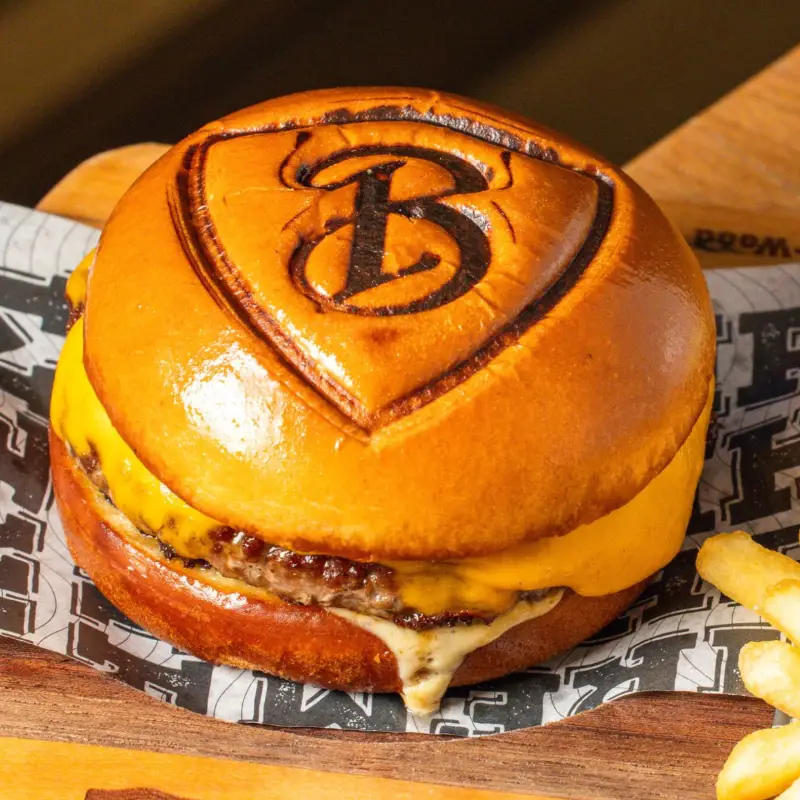 B.B. CHEESEBURGER GRILL - HAPPY HOUR