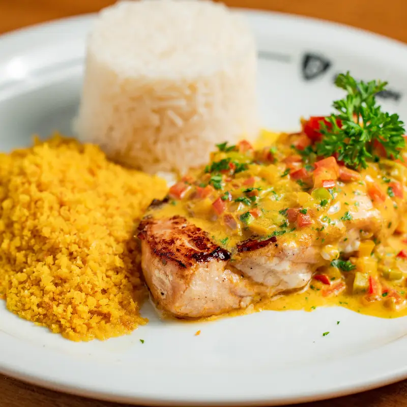 Filé de peixe grelhado.